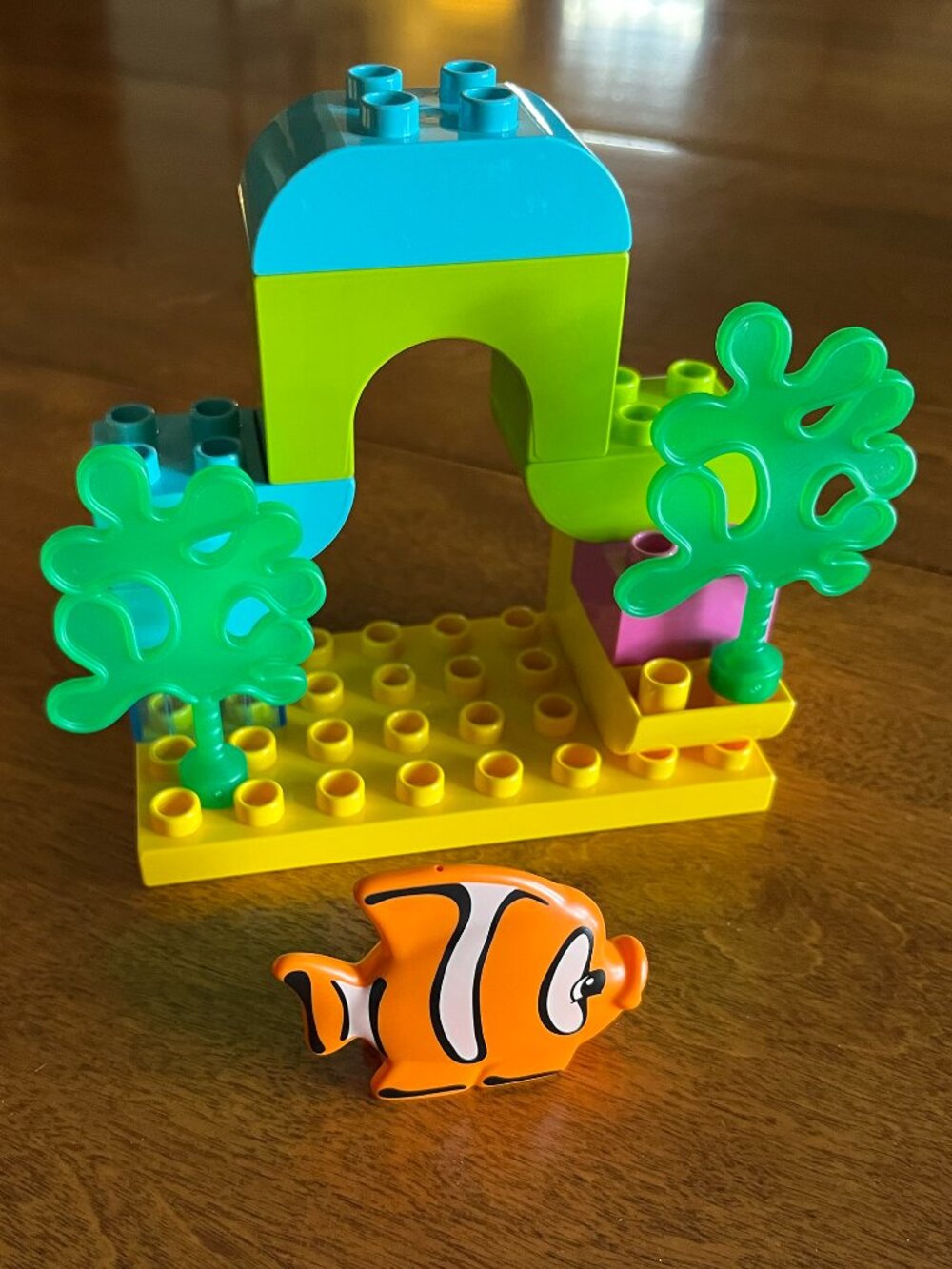 Duplo ocean explorers scuba submarine set - Picture 3 of 11